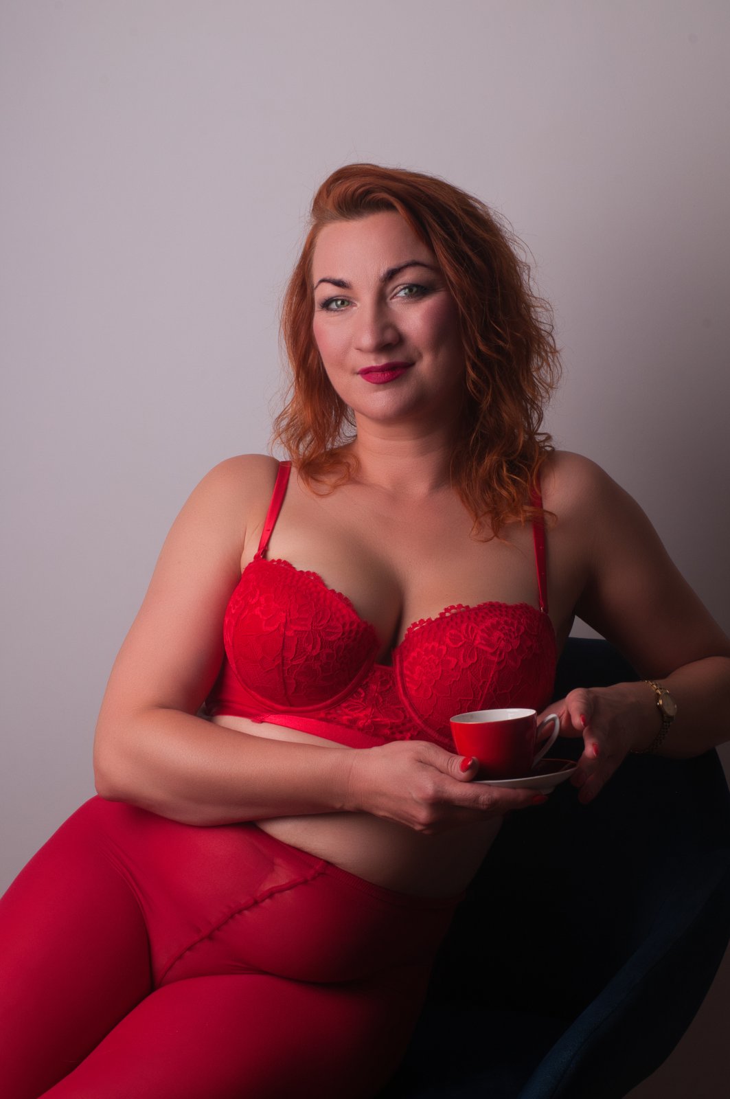 Woman in red – zdjęcie z portfolio Agnes4 – portret