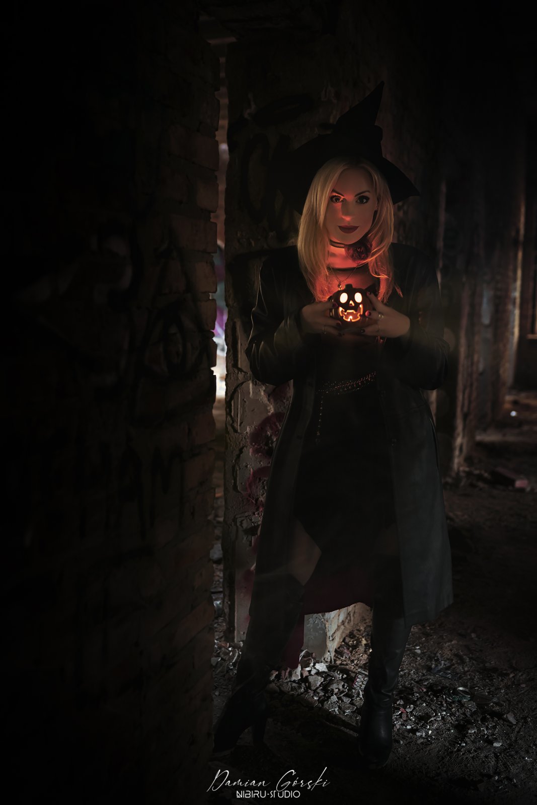 Czarownica halloween – zdjęcie z portfolio nibirustudio – portret