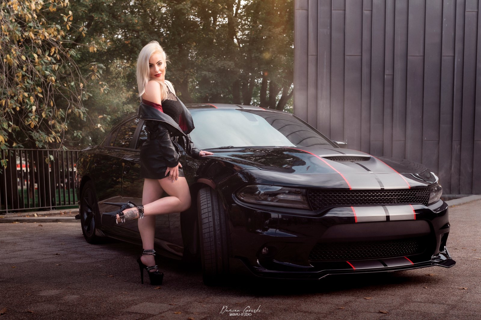 Dodge Charger – zdjęcie z portfolio nibirustudio – portret